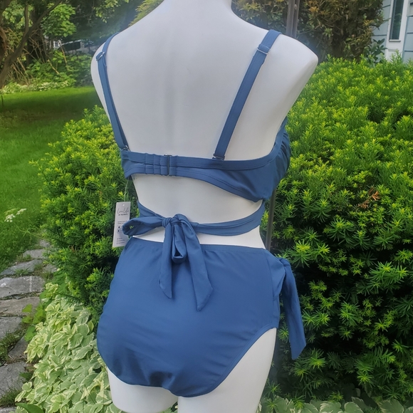 Plus size 1X bikini set NWT - Picture 4 of 10